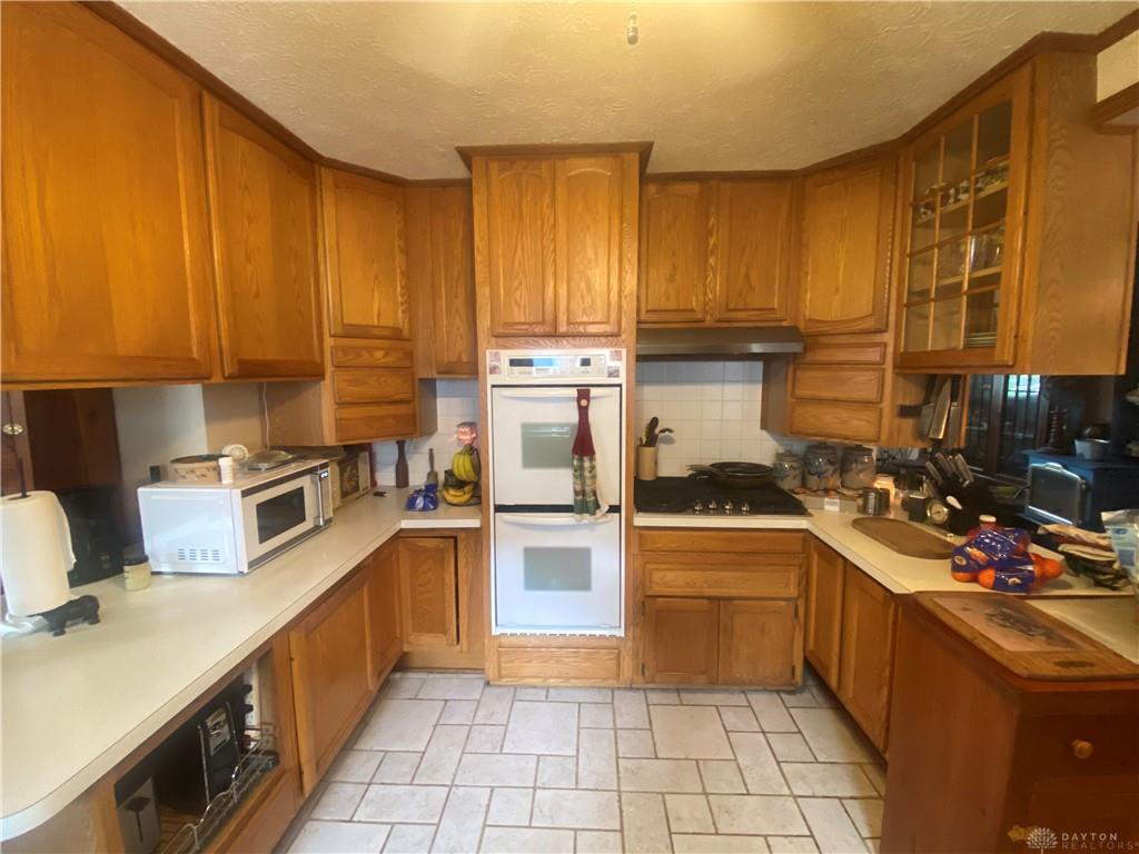 345 Washington Property Photo 11