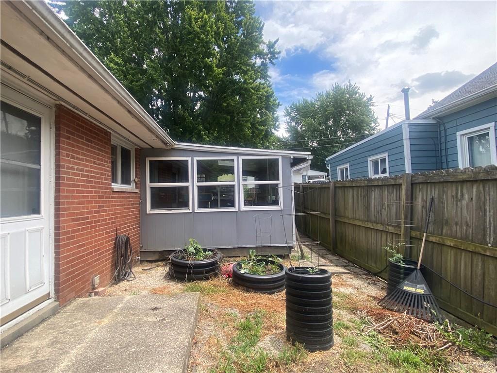 345 Washington Property Photo 31