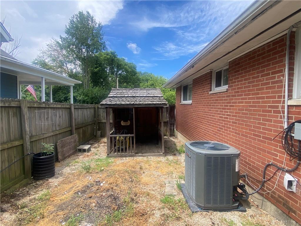 345 Washington Property Photo 32