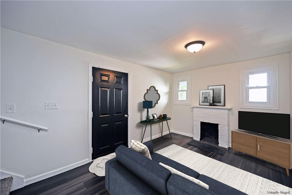 6065 5th Property Photo 5