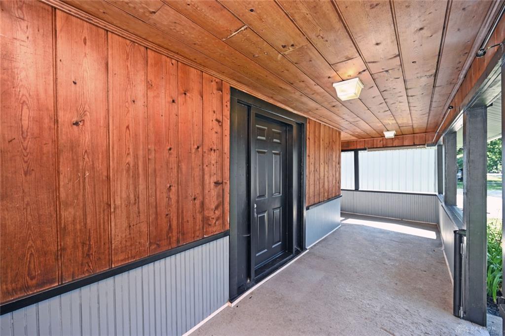 6065 5th Property Photo 10