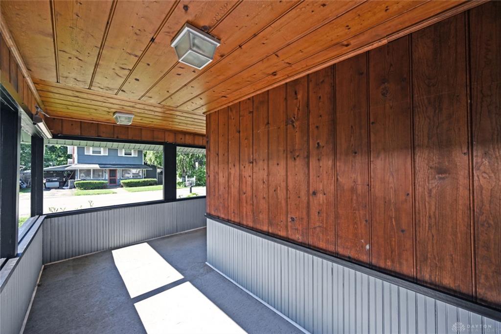 6065 5th Property Photo 12