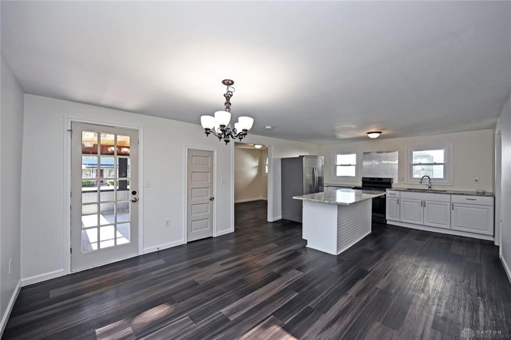 6065 5th Property Photo 23