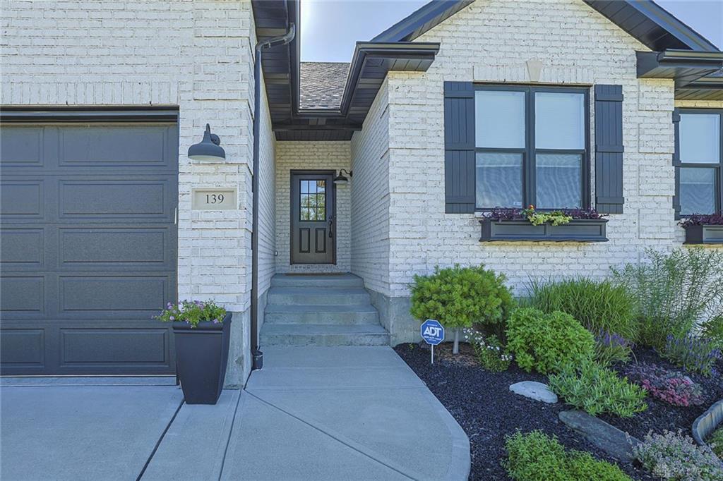 139 Wolf Creek Property Photo 4