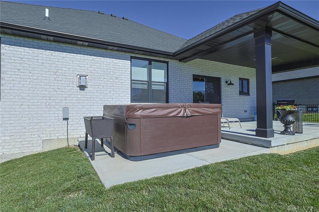139 Wolf Creek Property Photo 45