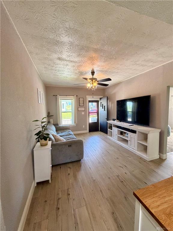 416 Summit Property Photo 3