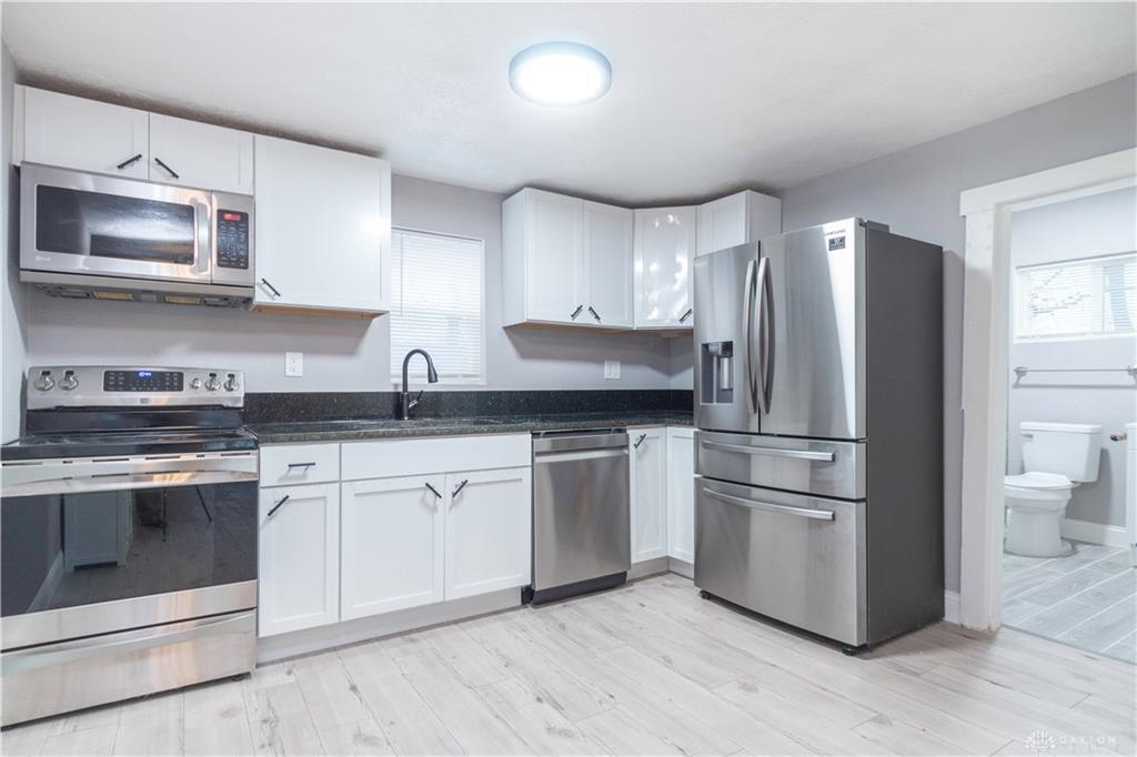 416 Summit Property Photo 4