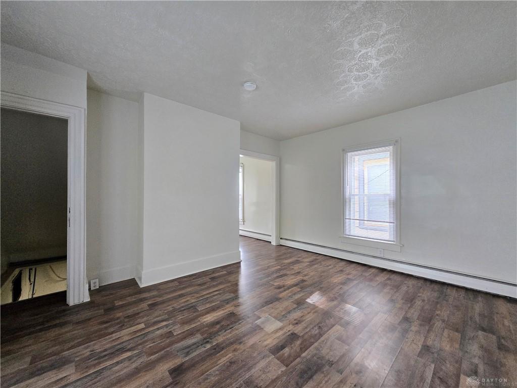 1505 Lawn Property Photo 8