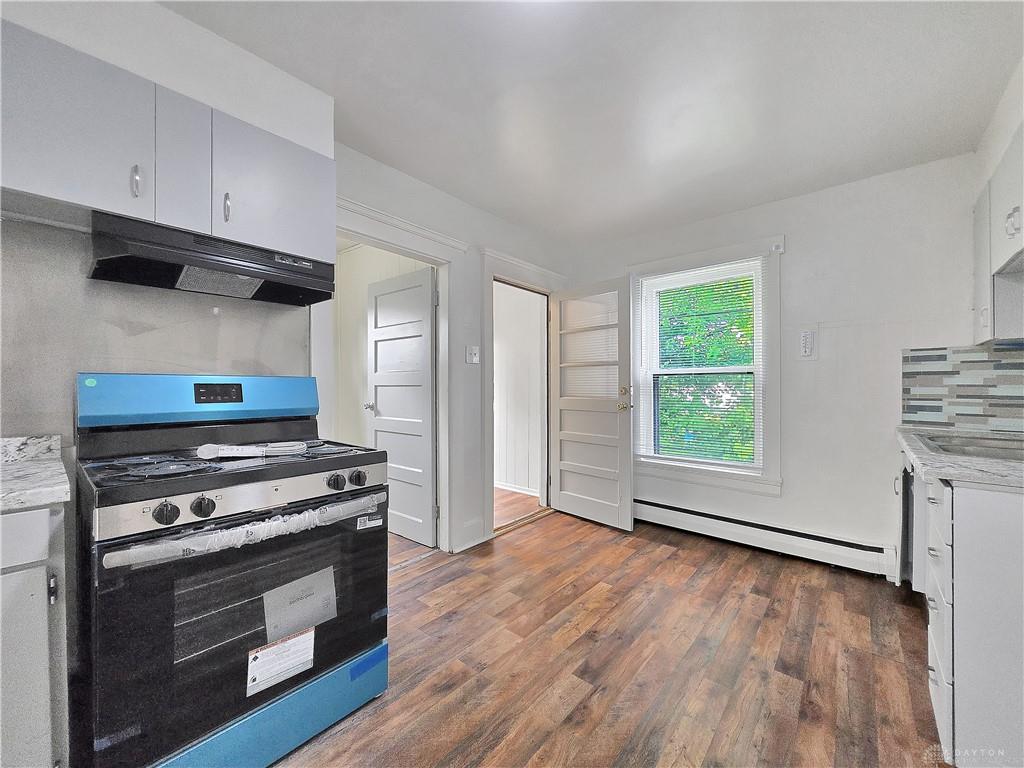 1505 Lawn Property Photo 11