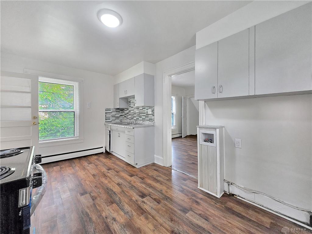 1505 Lawn Property Photo 12