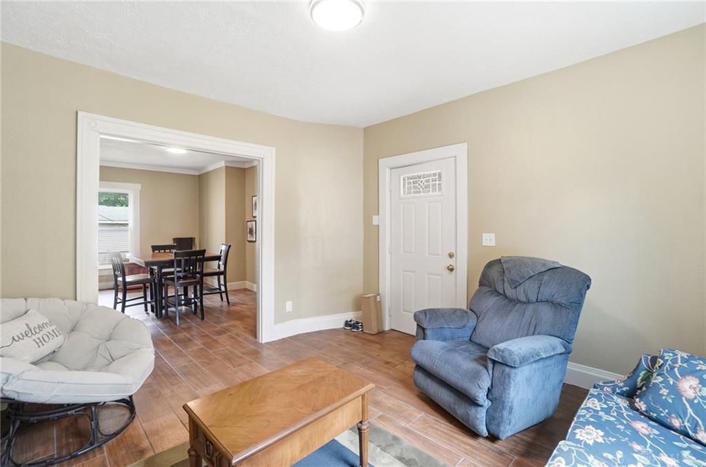 152 S Mcgee Property Photo 7