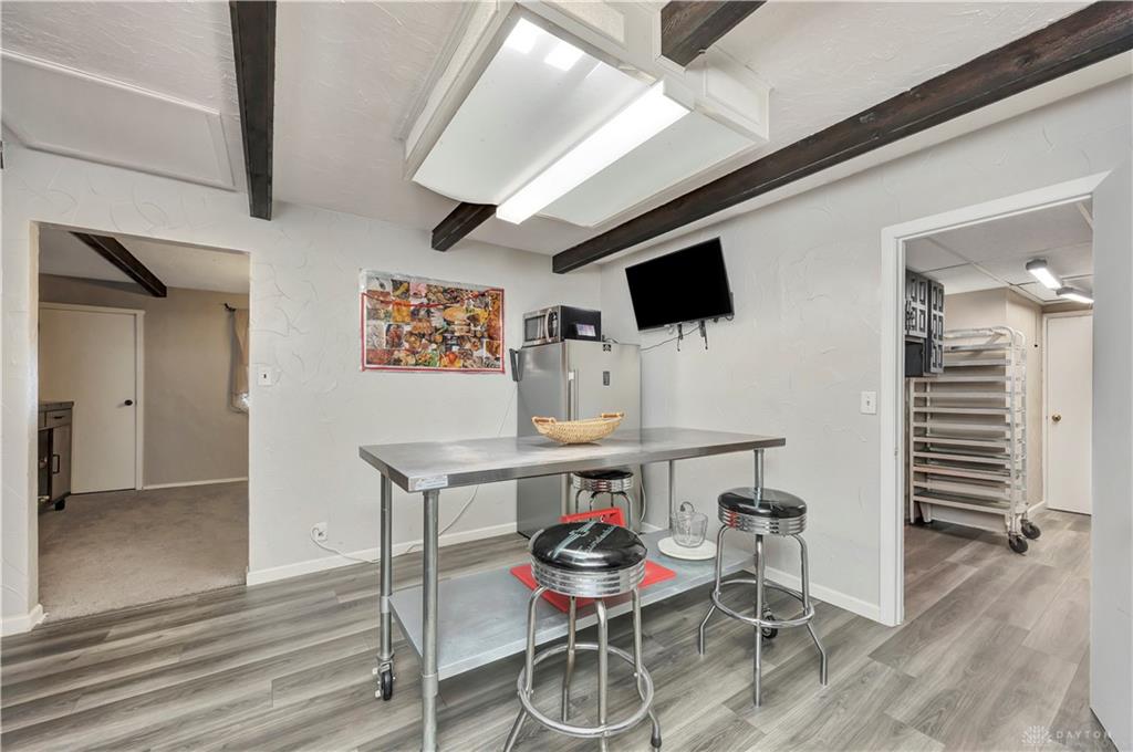 5468 Schiering Property Photo 13