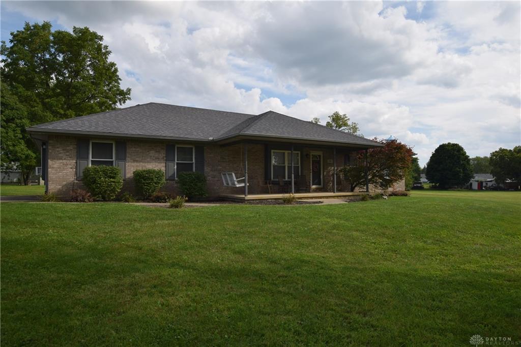 216 4th Property Photo 1