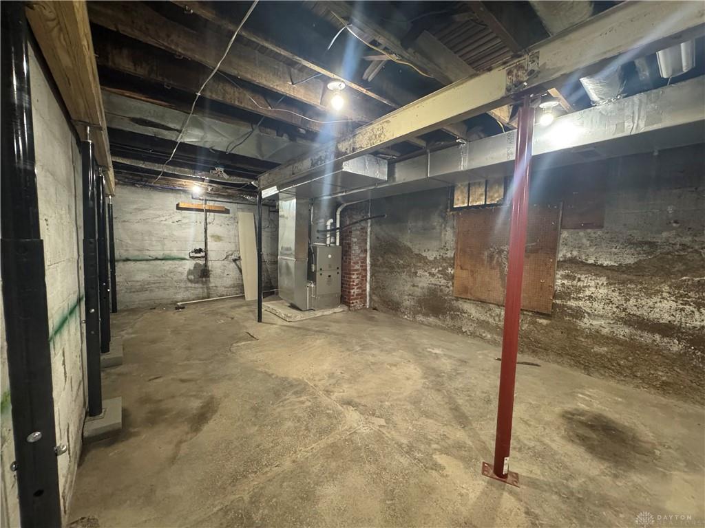 236 Lincoln Property Photo 36