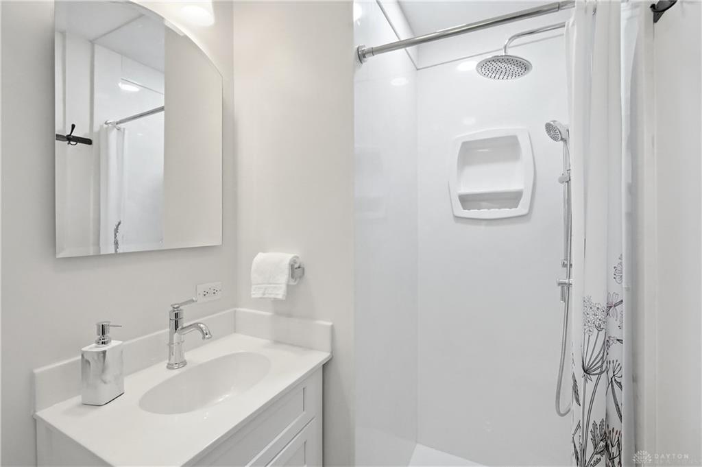 4222 Lotz Property Photo 29