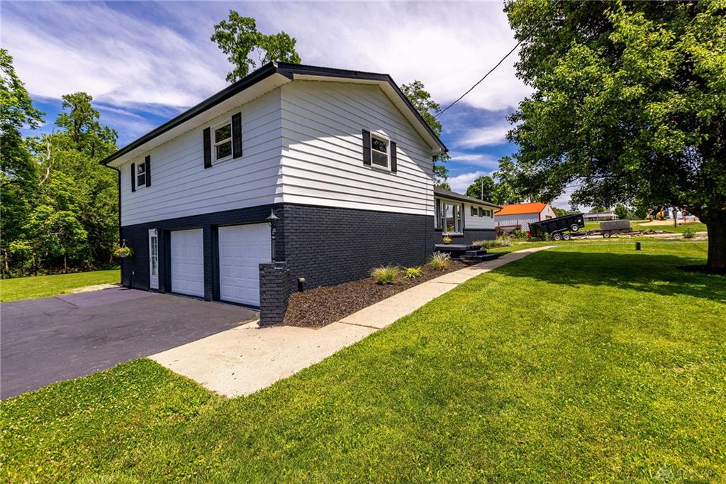 5813 Somers Gratis Property Photo 4