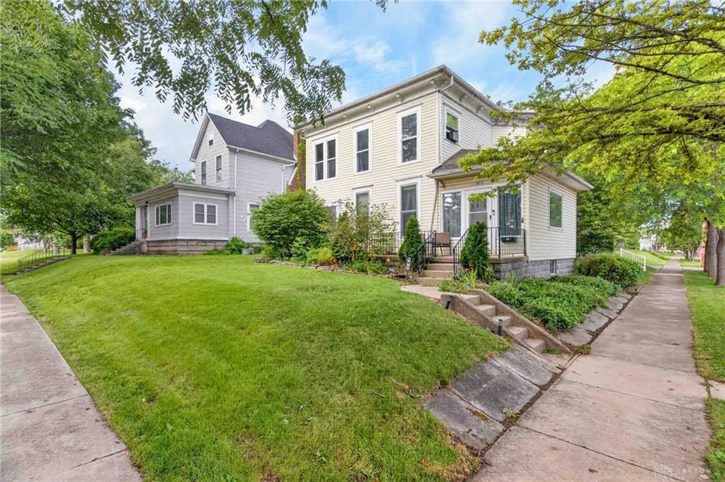 101 Court Property Photo 4