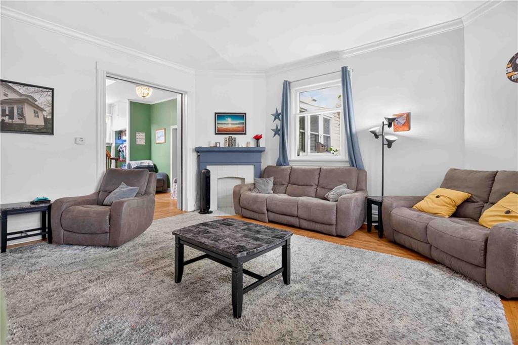 101 Court Property Photo 7