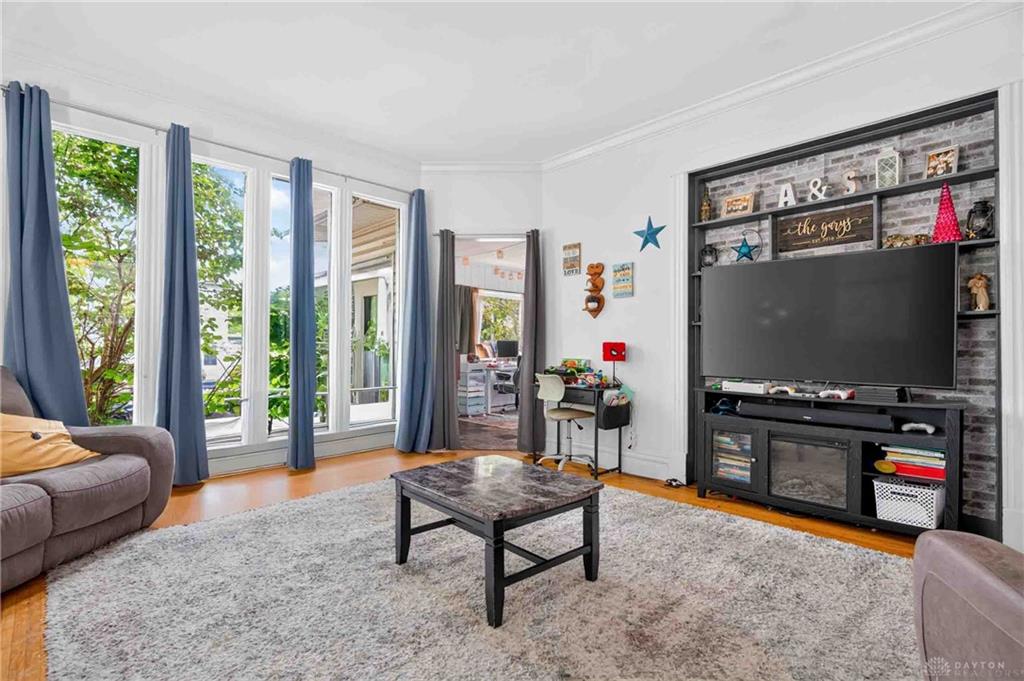 101 Court Property Photo 9