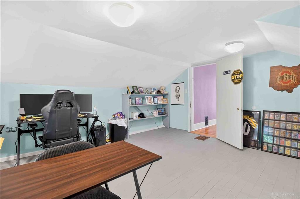 101 Court Property Photo 40