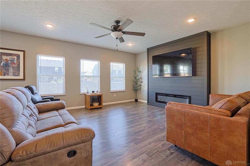 1502 Knightsbridge Property Photo 7