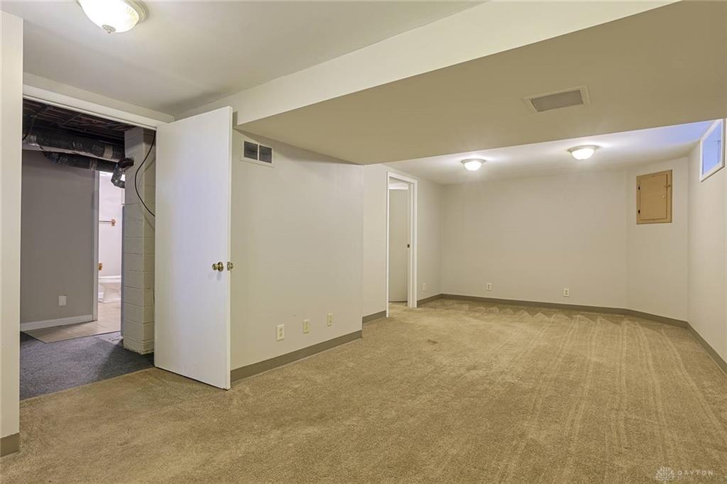 905 Allen Property Photo 22
