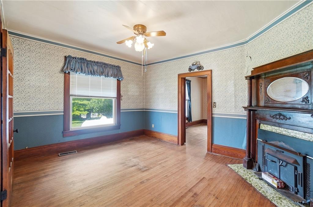 18 N Champaign Property Photo 7