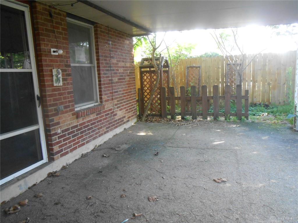 5778 Waynegate Property Photo 2