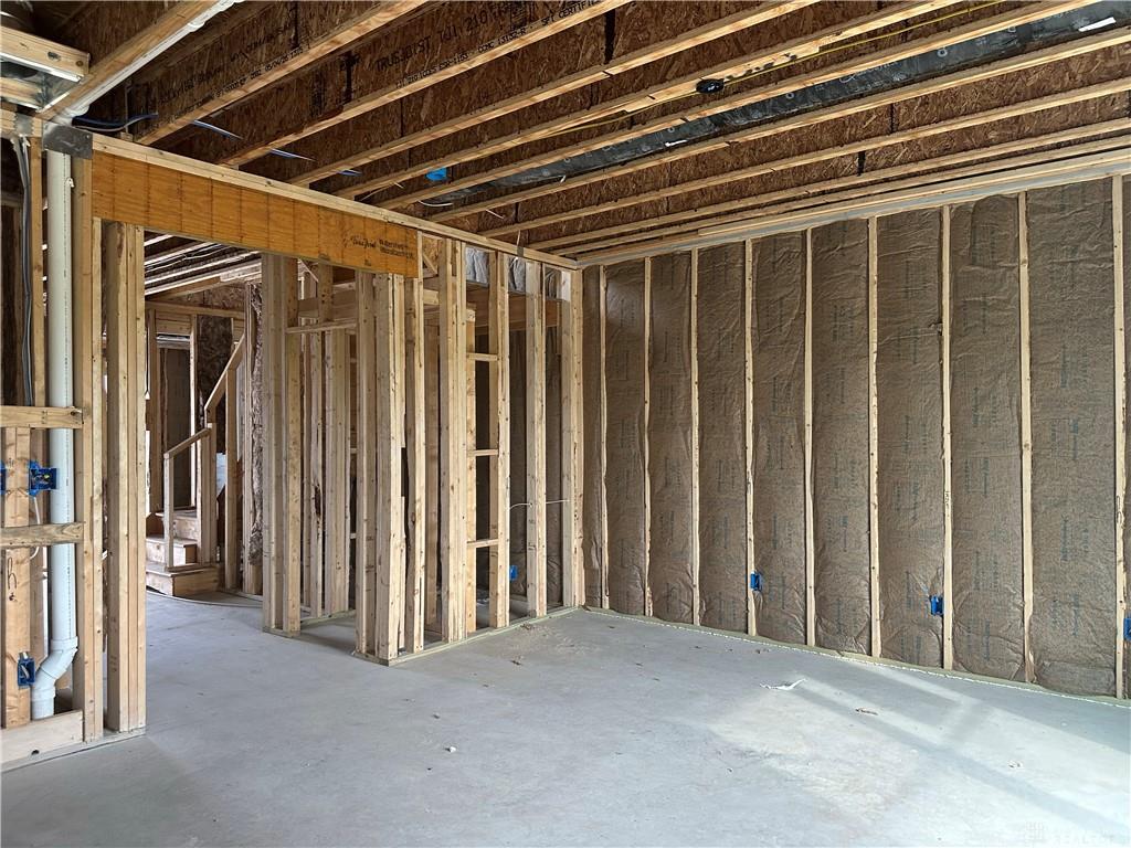 1554 Chickasaw Property Photo 4