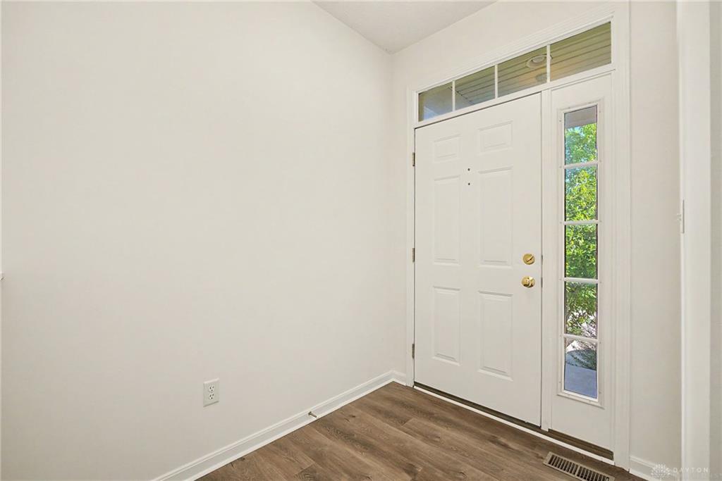 2567 Eagle View Property Photo 6