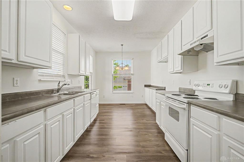 2567 Eagle View Property Photo 15