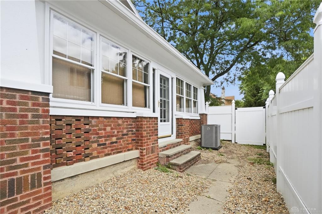 115 Ardmore Property Photo 43