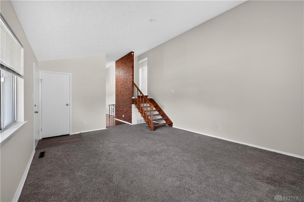 2800 E Stroop Property Photo 6