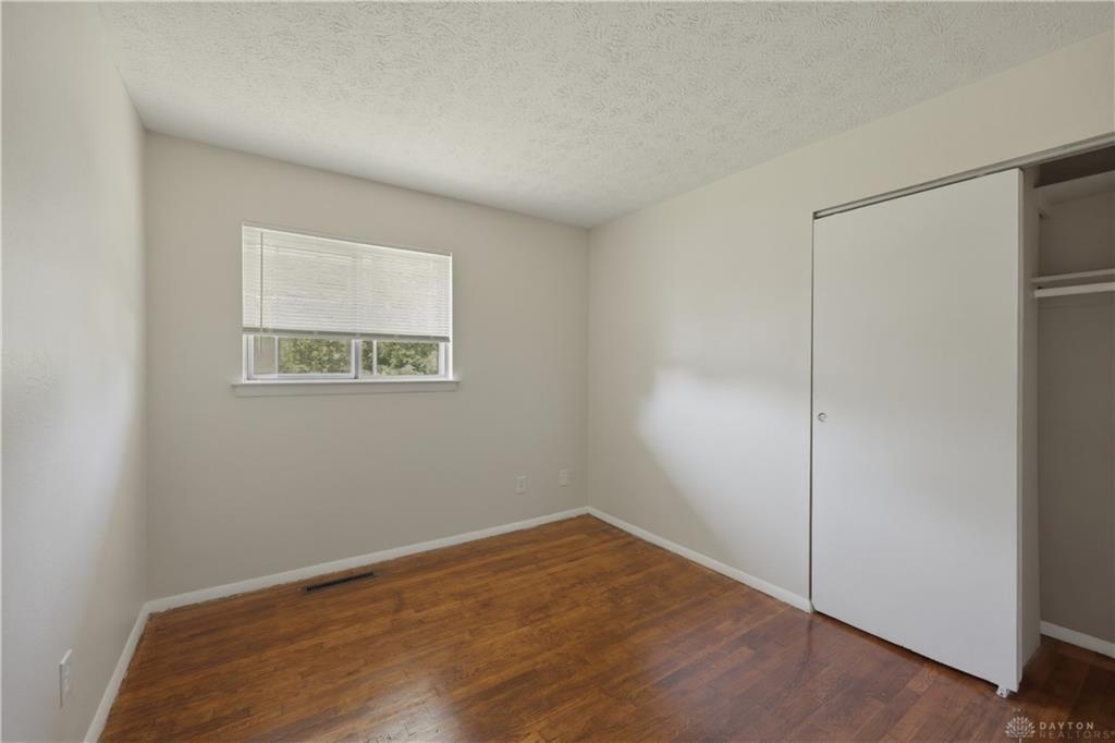 2800 E Stroop Property Photo 9