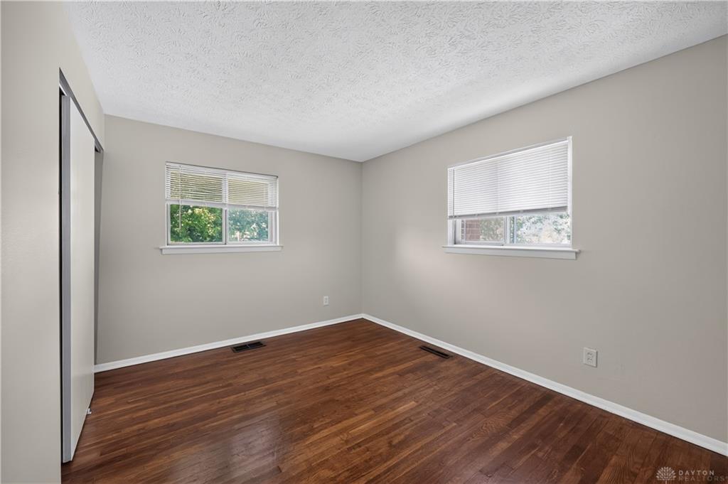 2800 E Stroop Property Photo 14