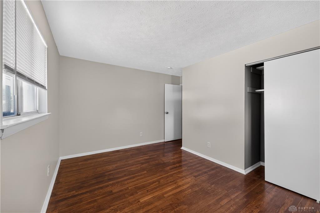 2800 E Stroop Property Photo 18
