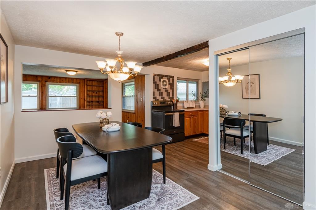 4311 Mahler Property Photo 9