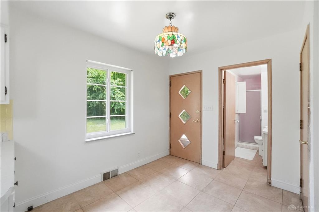 4176 Roman Property Photo 15
