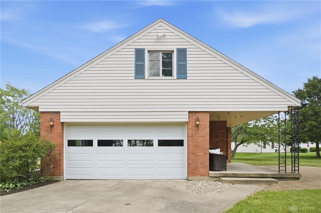 4176 Roman Property Photo 43