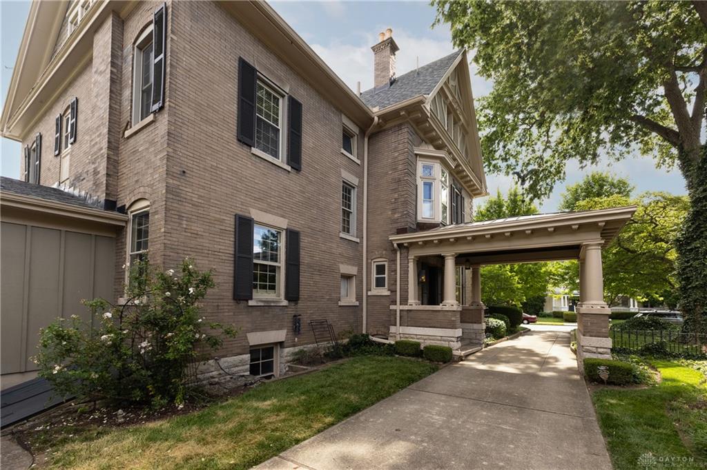 714 N Wayne Property Photo 6