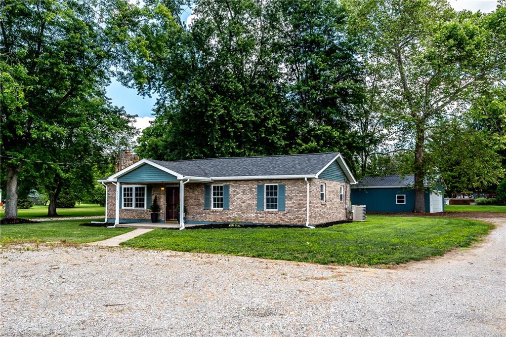 3730 Greentree Property Photo 4
