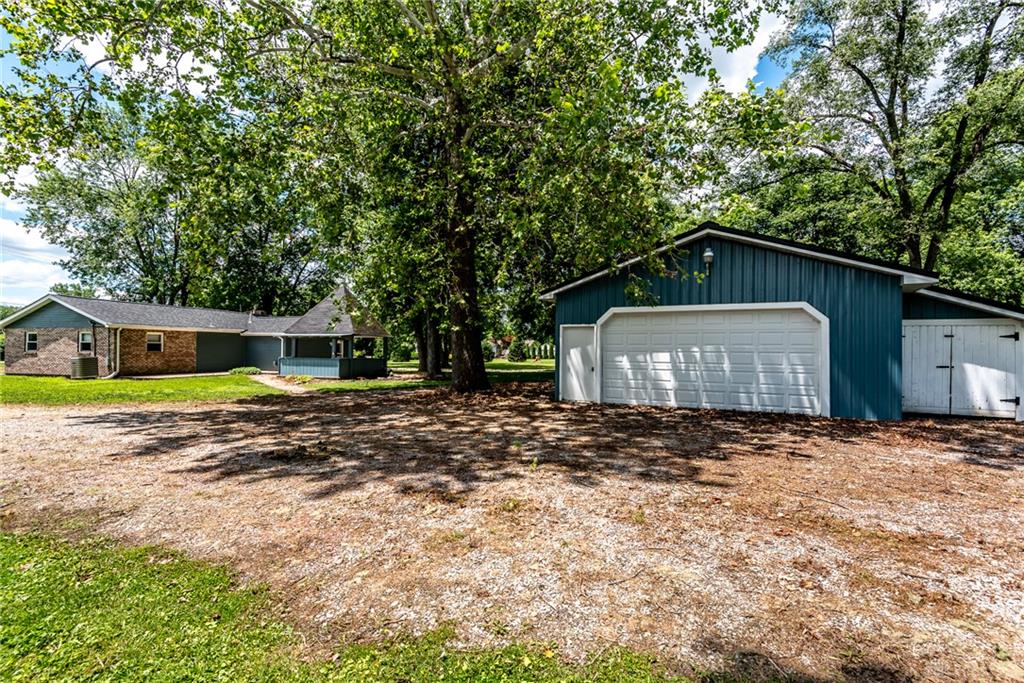 3730 Greentree Property Photo 45