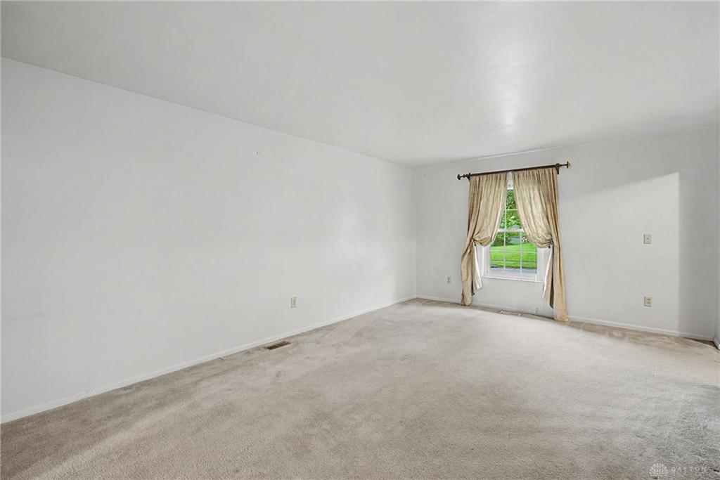 4140 Beech Tree Property Photo 12