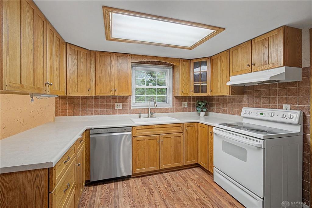 4140 Beech Tree Property Photo 22