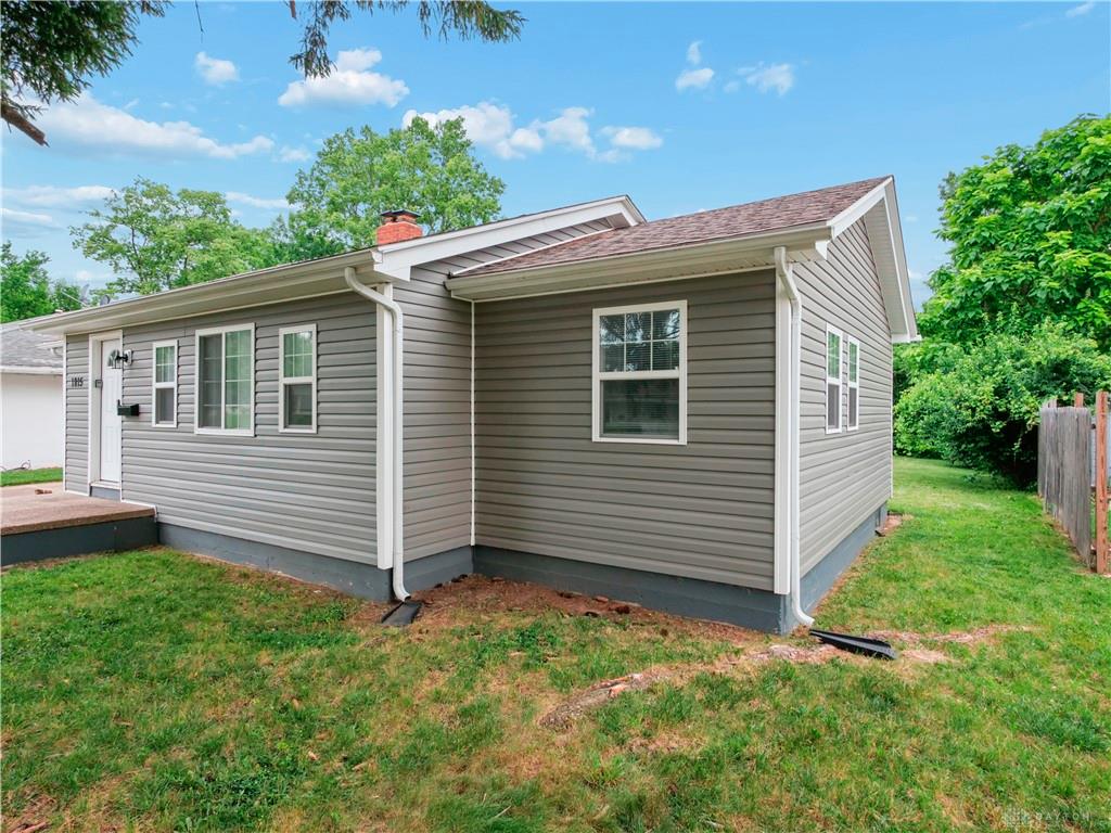 1815 Fieldstone Property Photo 26