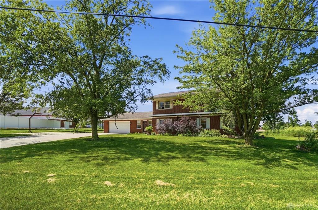 603 E Main Property Photo 3