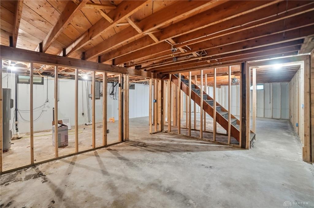603 E Main Property Photo 34