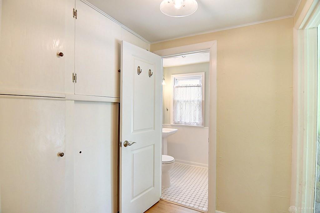 1741 King Property Photo 11