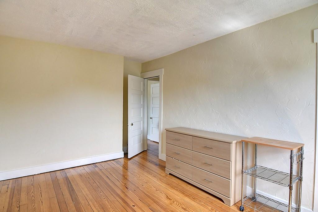 1741 King Property Photo 19