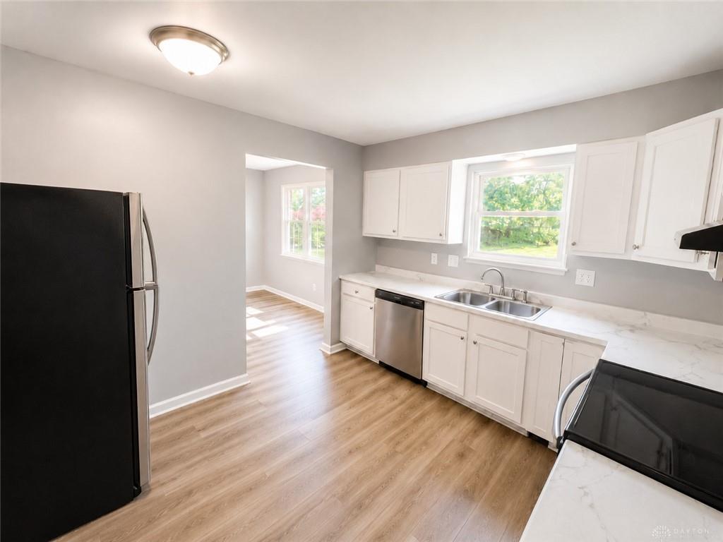 611 Brunner Property Photo 14